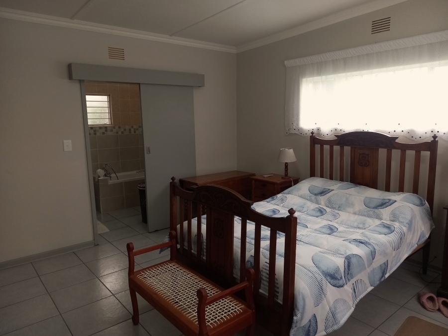 3 Bedroom Property for Sale in Sedgefield Central Western Cape